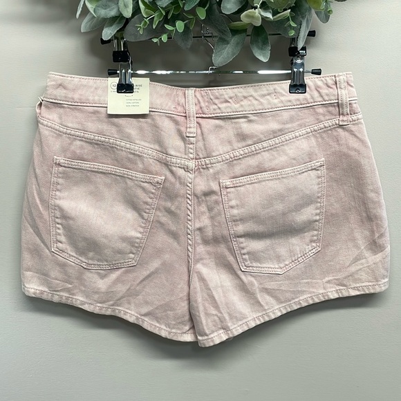 NWT Universal Thread High Rise Shortie Shorts Denim Jean Shorts 12 - Picture 4 of 16